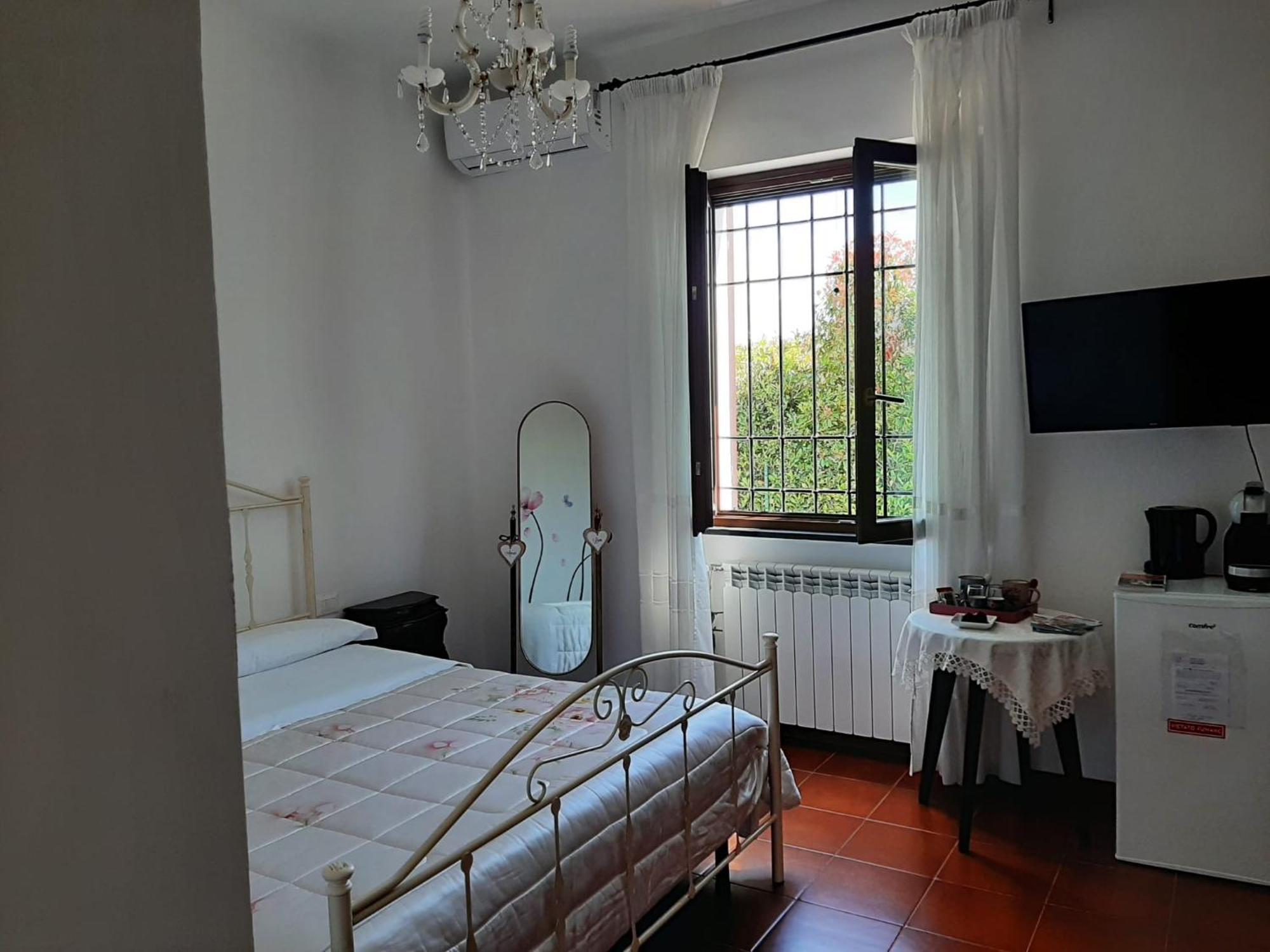 Villa Marco Aurelio Cisano sul Neva Exteriér fotografie